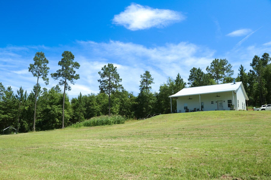 AgSouth Country Looks Good On You. We specialize in country land and home loans.